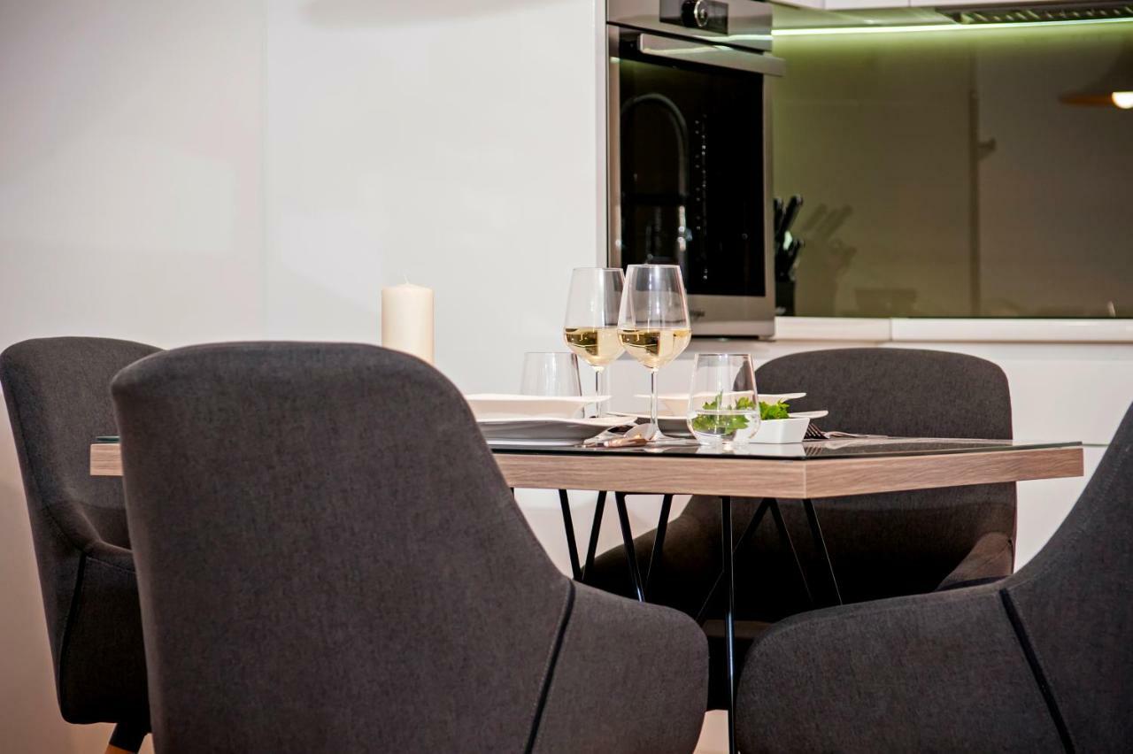 Apartments Vincero 로비니 외부 사진